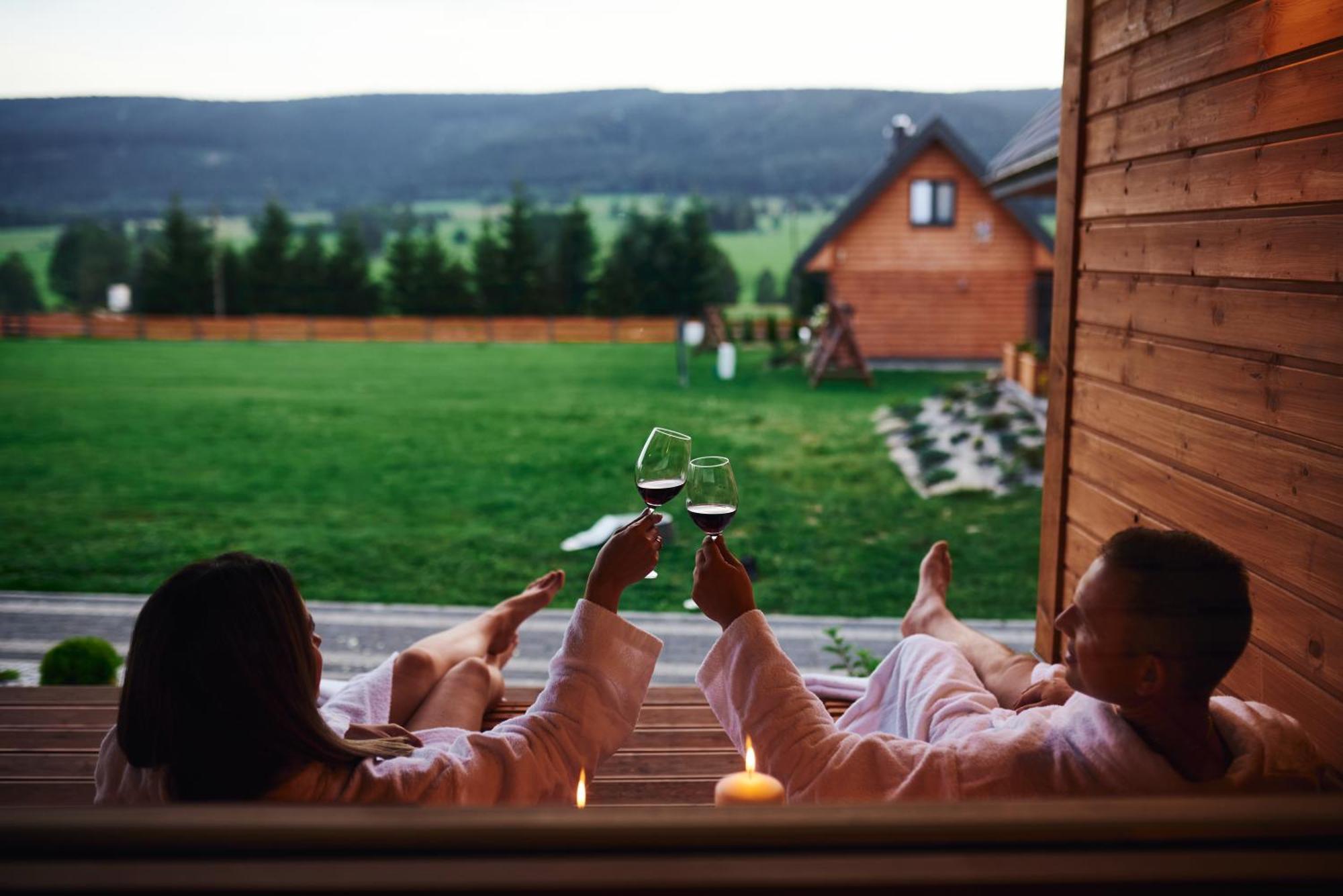 Osada Orlica Klimatyczne Domki Z Widokiem Na Gory I Termalnym Spa Sauna Jacuzzi 4 Km Od Zieleniec Ski Arena Lasowka エクステリア 写真